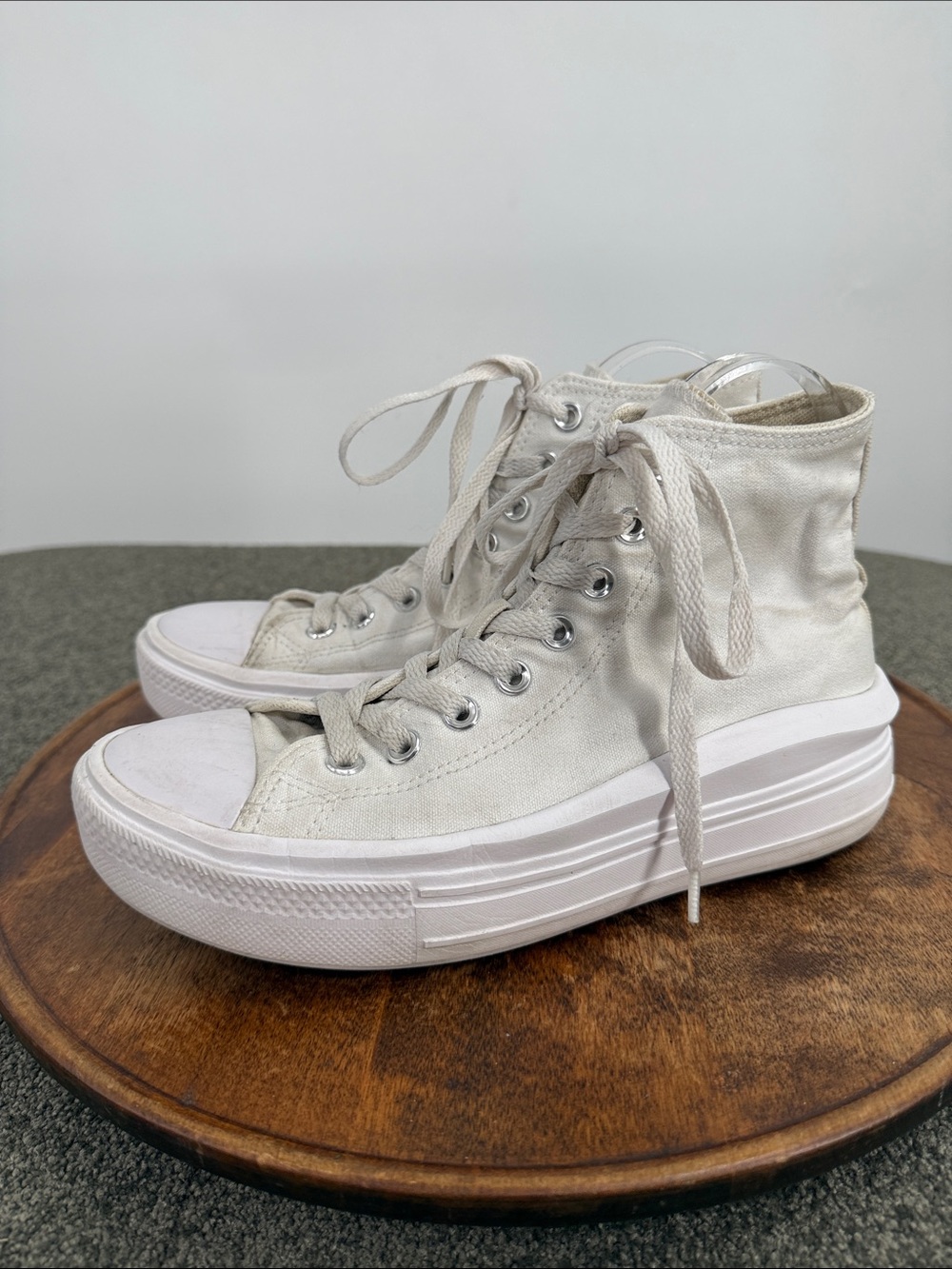 Converse Shoes Wm 8.5 White Canvas High-Top Platform Sneakers All Star Chuck